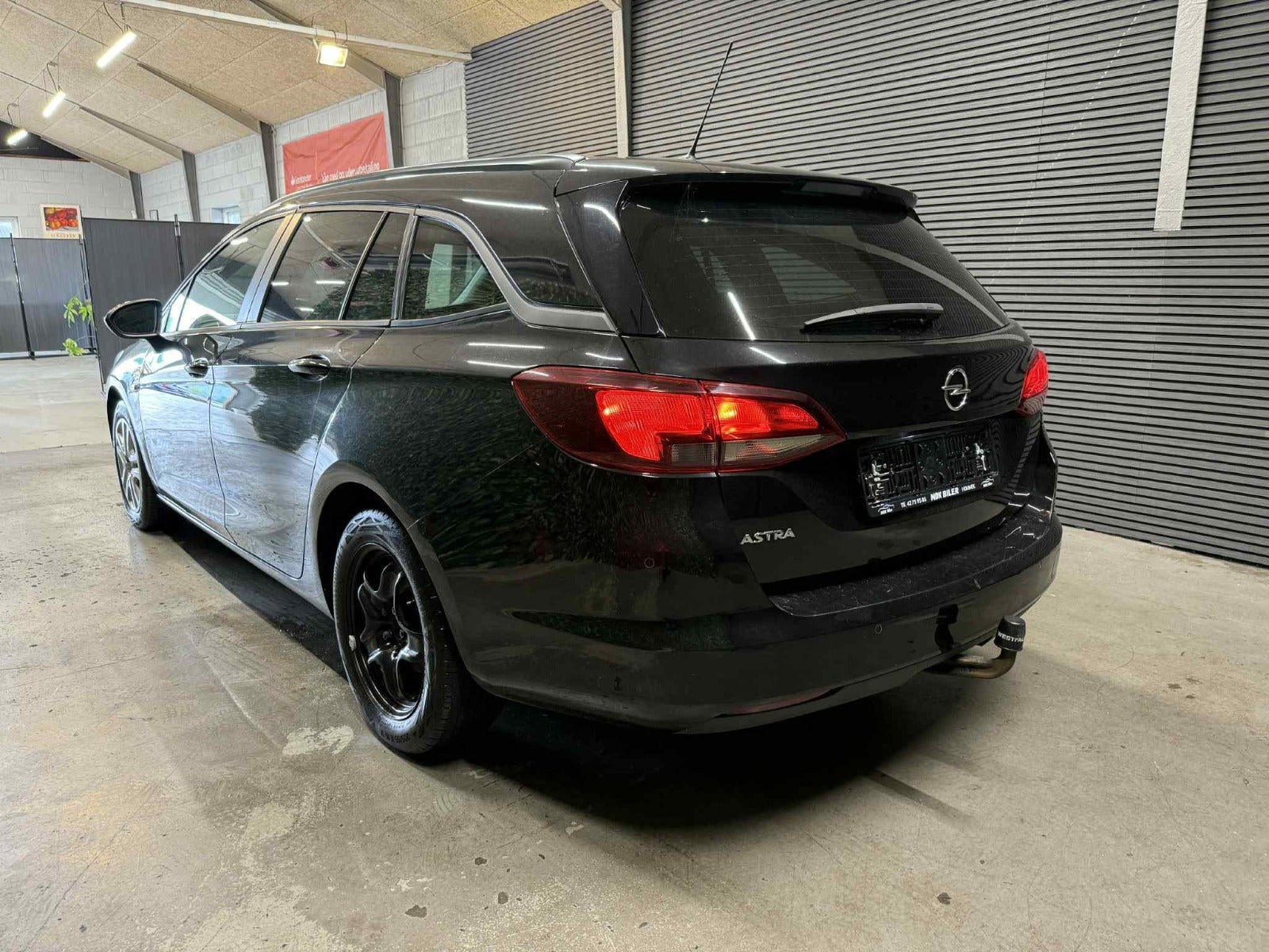 Billede af Opel Astra 1,2 T 110 Sports Tourer