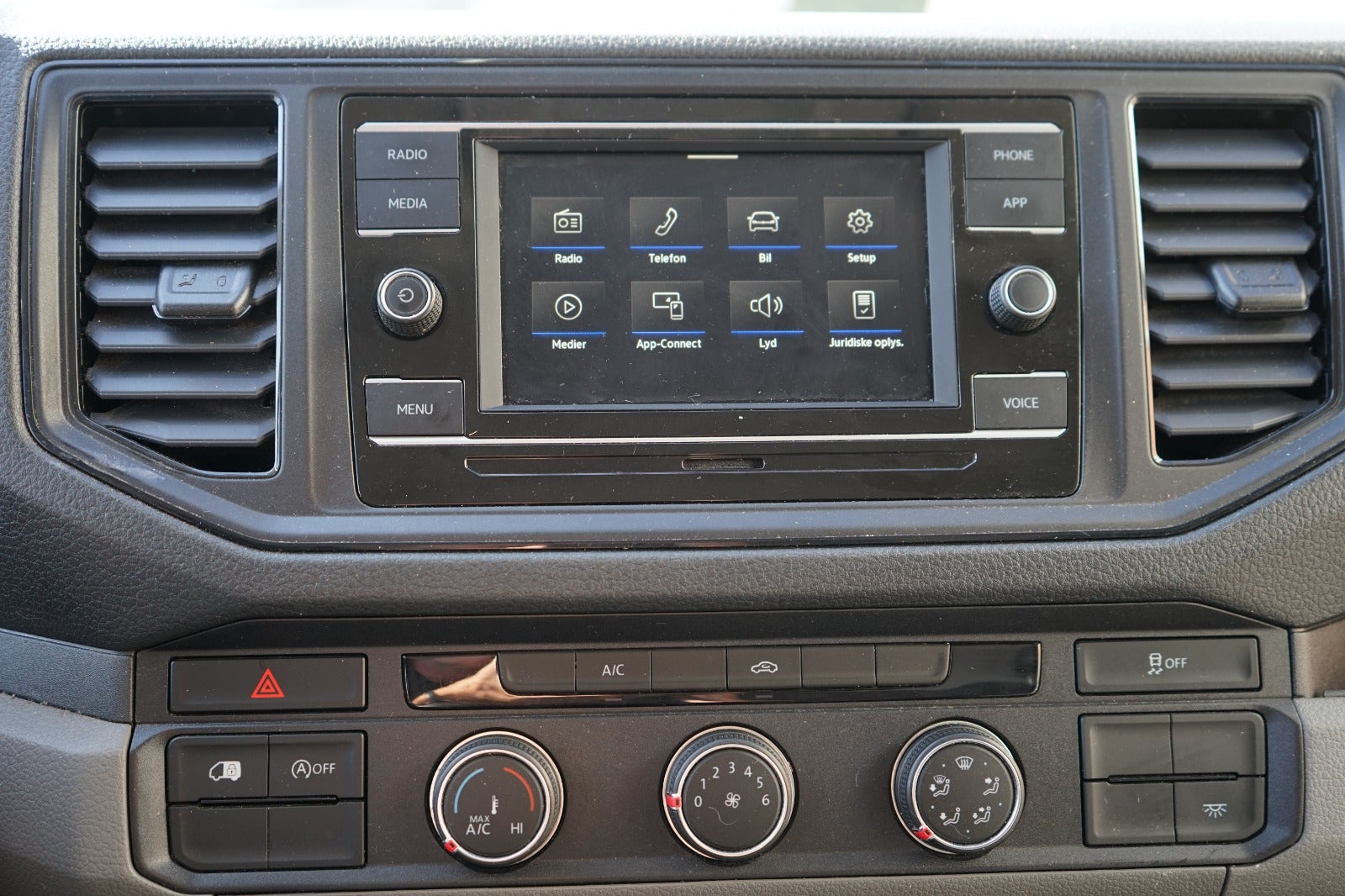 Billede af VW Crafter 35 2,0 TDi 140 Kassevogn L3H1