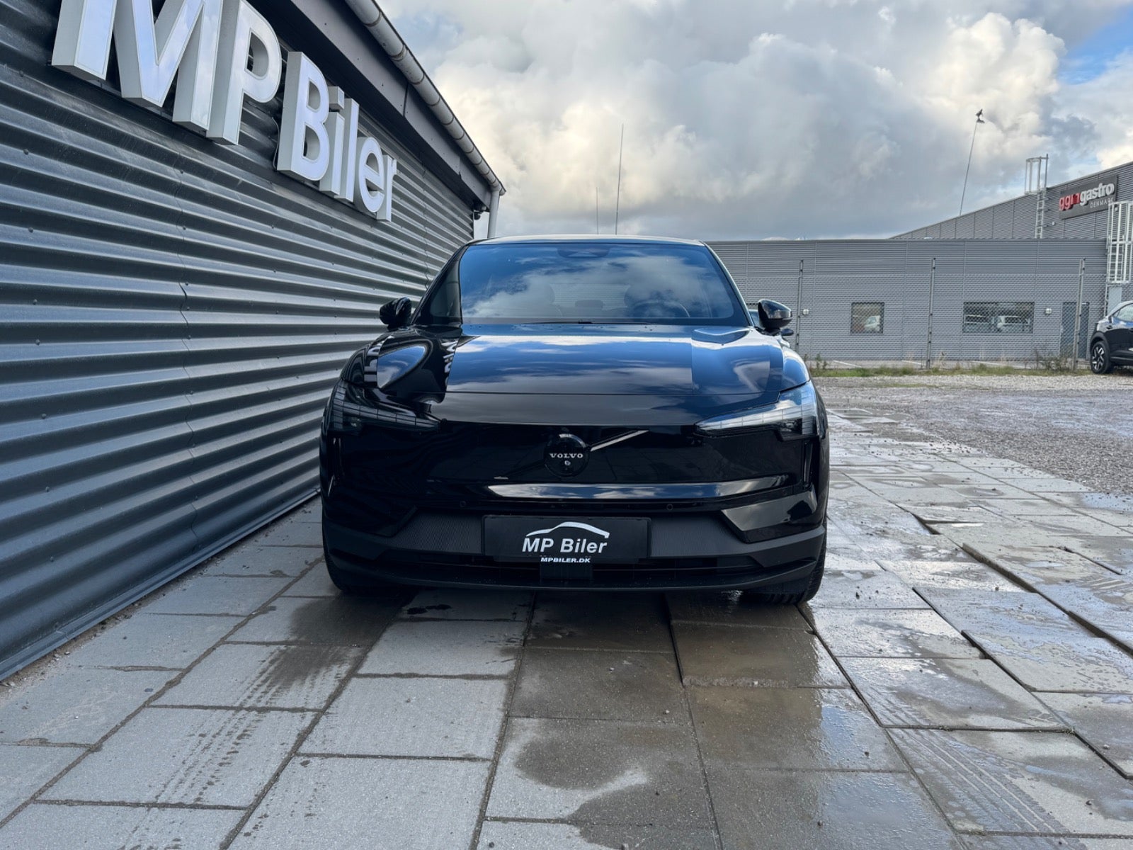 Billede af Volvo EX30 Extended Range Black Edition