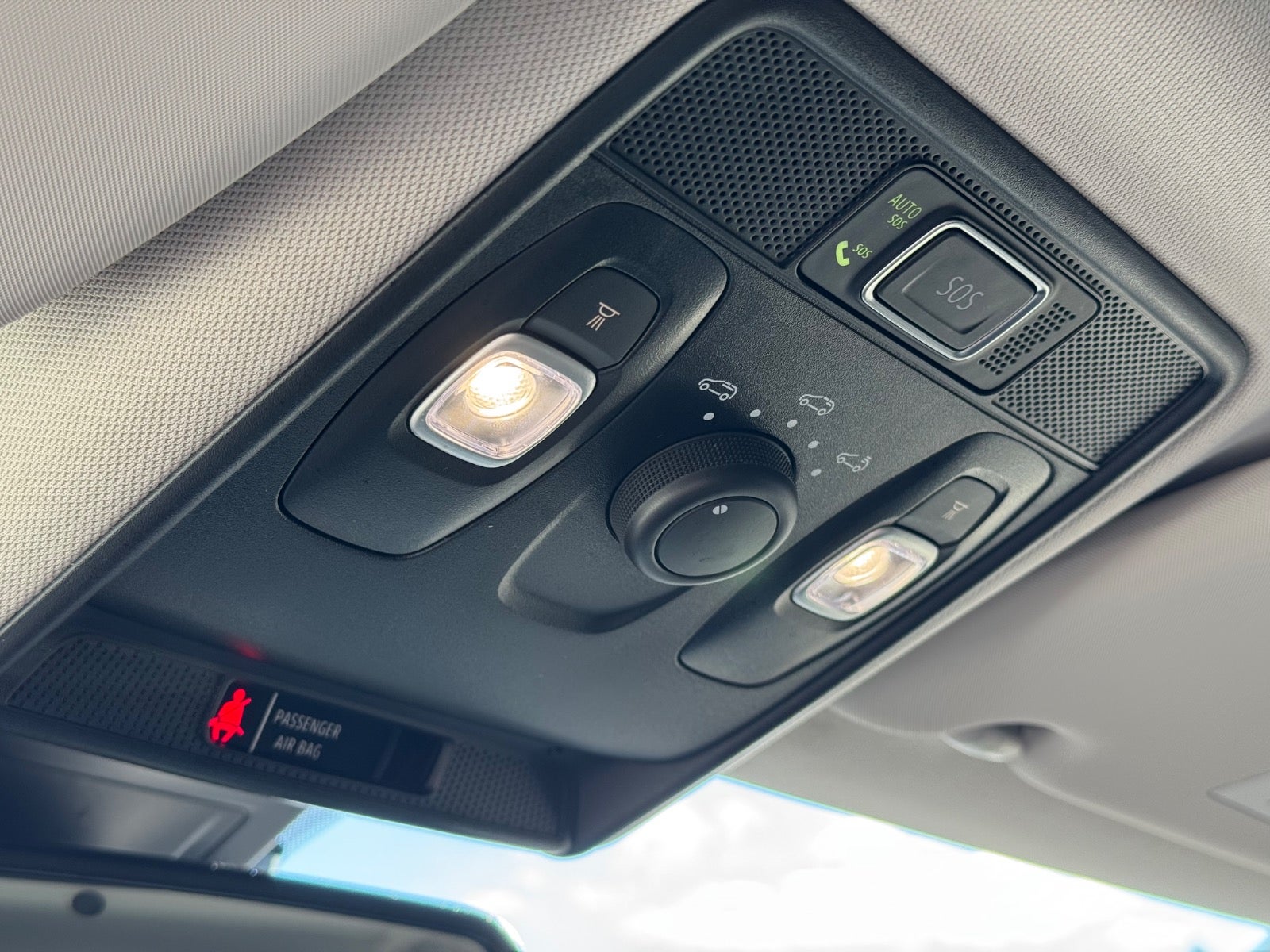 Billede af Renault Captur 1,6 E-Tech Intens