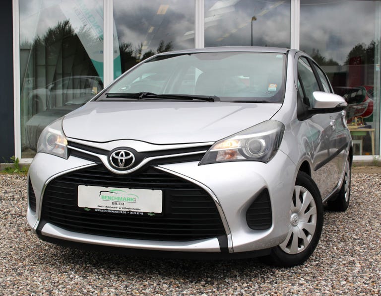 Toyota Yaris VVT-i T1