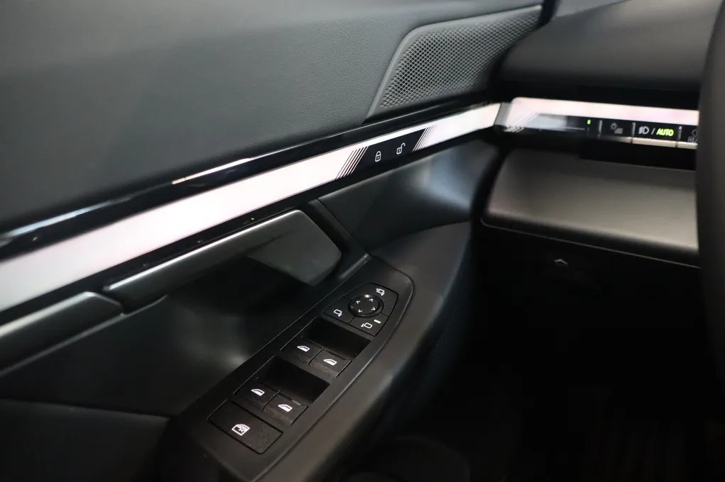 BMW i5 eDrive40 Sport Line