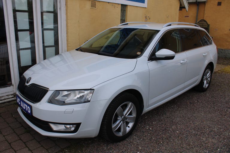 Skoda Octavia TSi 150 Style Combi