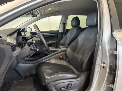 MG MG5 Luxury
