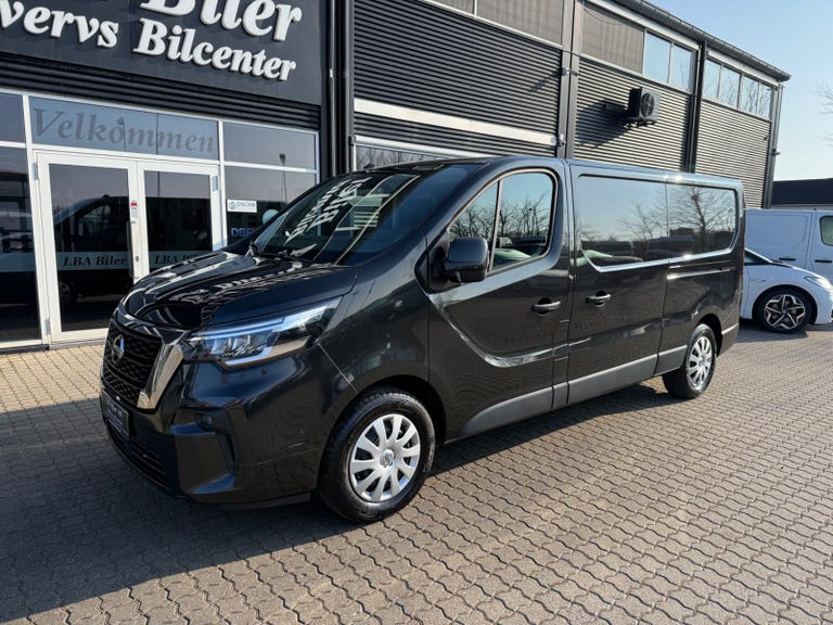 Nissan Primastar dCi 150 L2H1 Tekna DCT Van