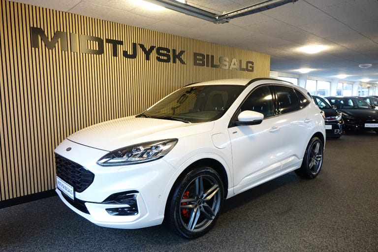 Ford Kuga PHEV ST-Line X CVT