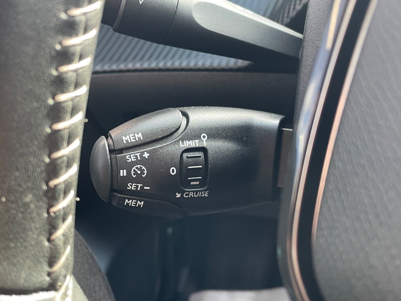 Billede af Peugeot 208 1,2 PureTech 100 Allure