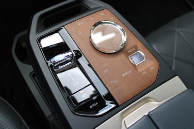 BMW iX xDrive50 Fully Charged Sport