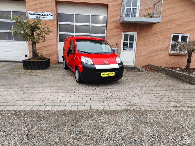 Fiat Fiorino MJT 80 Professional Van