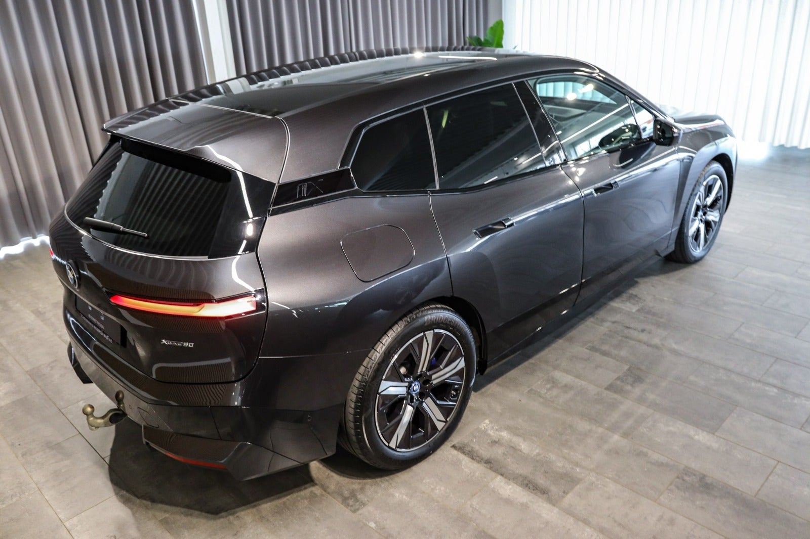 Billede af BMW iX  xDrive50 Fully Charged