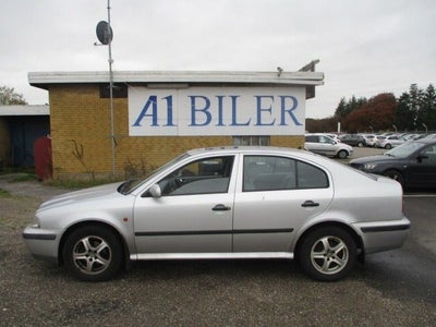 Skoda Octavia 1,6 LX 101 Benzin modelår 1998 km 332000 ABS airbag, sælges uden syn og uden nr. plade