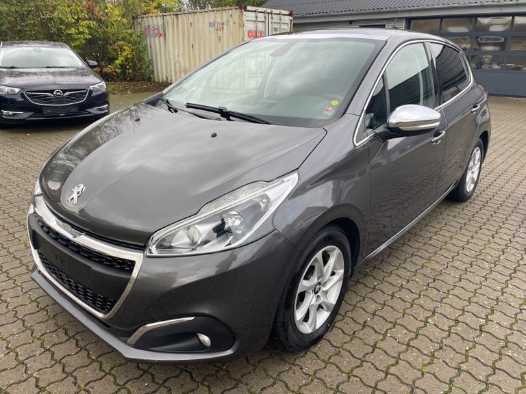 Peugeot 208 BlueHDi 100 Desire Sky