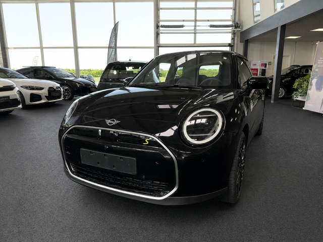 MINI Cooper SE