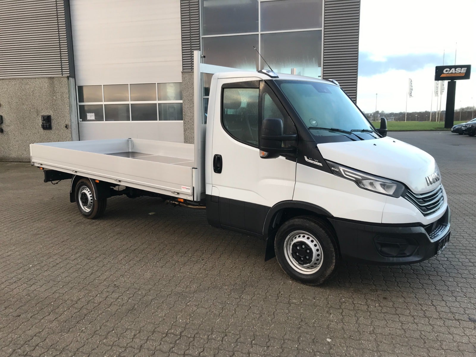 Iveco Daily 3,0 35S18 4100mm Lad AG8