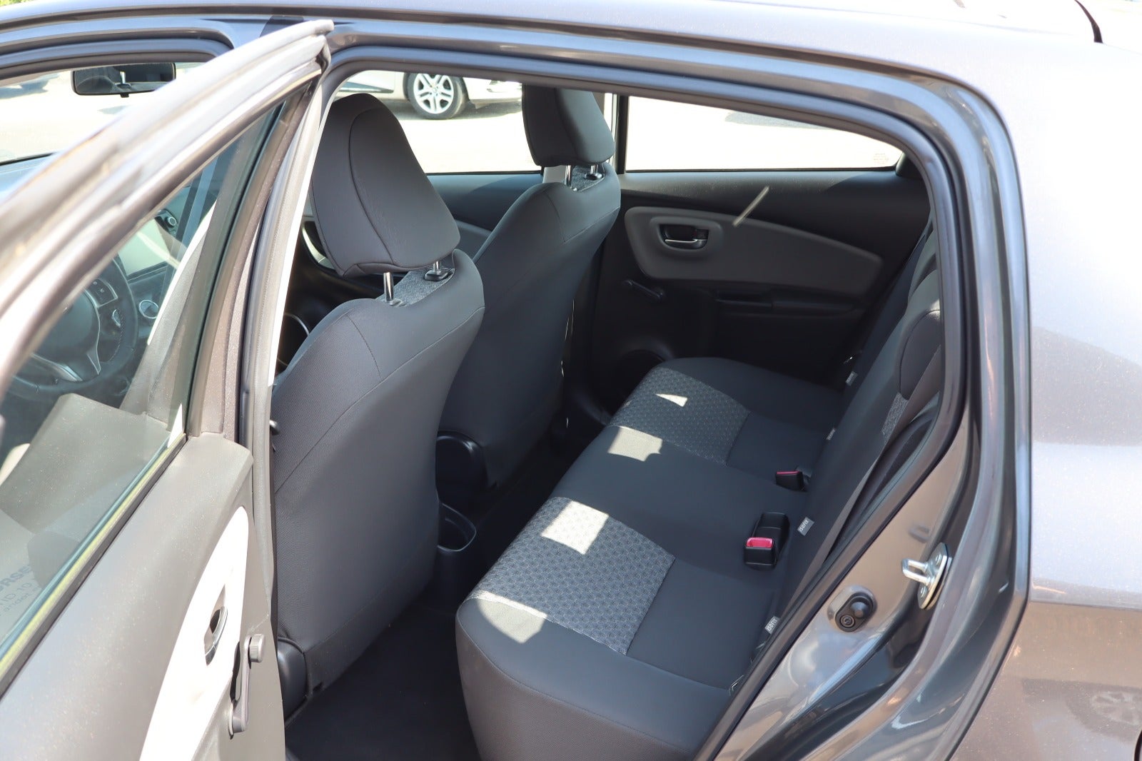 Billede af Toyota Yaris 1,3 VVT-i T2 Style