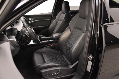 Audi e-tron S-line Sportback quattro