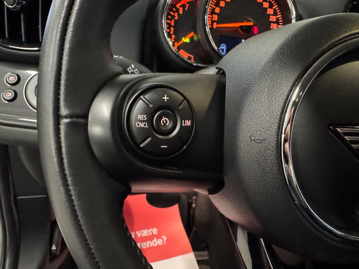 MINI Countryman Cooper Essential aut.