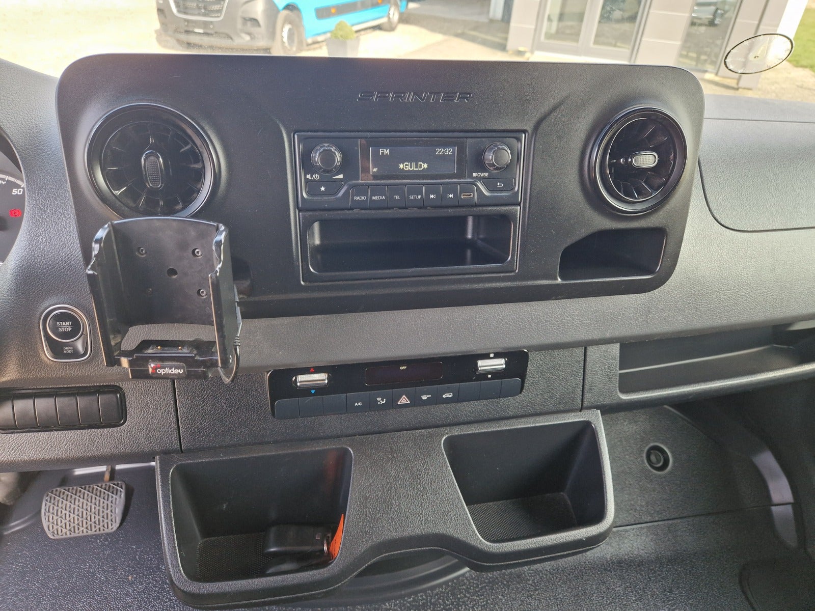 Billede af Mercedes eSprinter 312 A2 Kassevogn 3p