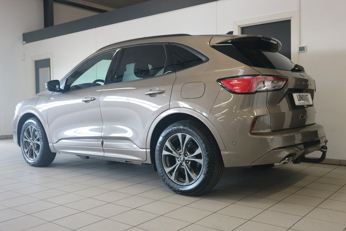 Ford Kuga PHEV ST-Line CVT