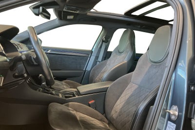 Skoda Superb TSi iV Sportline Combi DSG