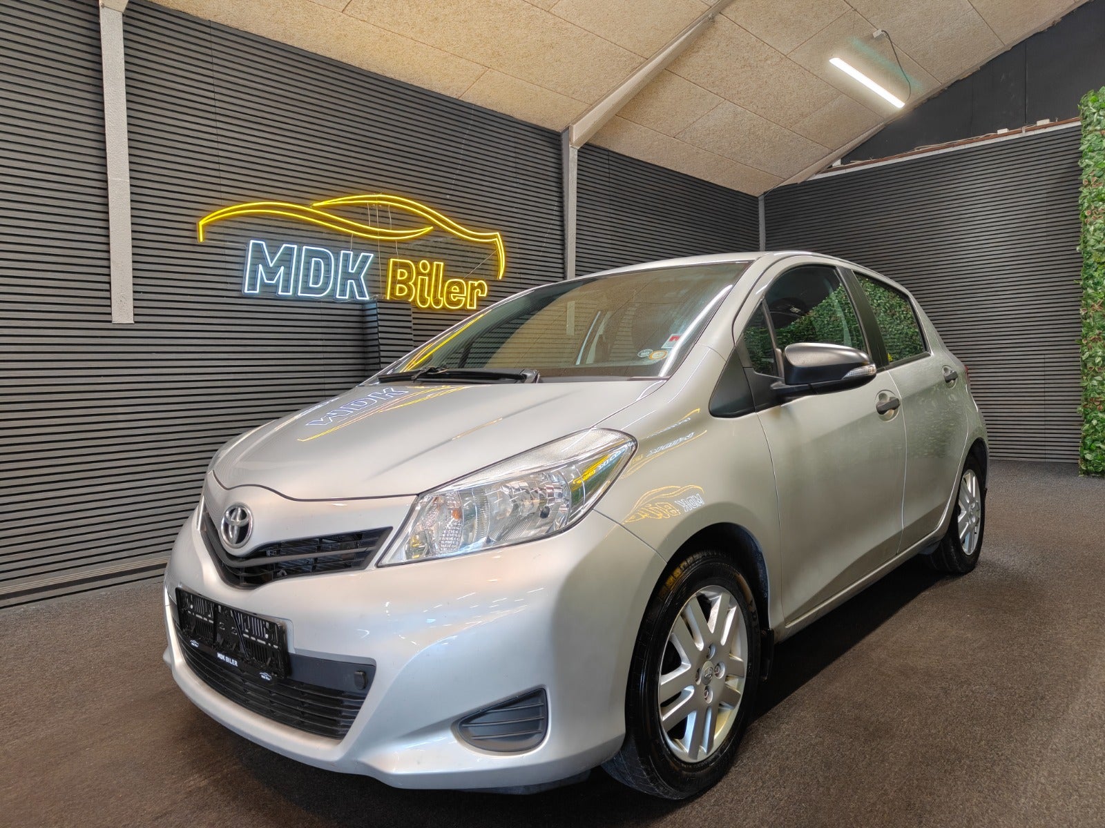 Billede af Toyota Yaris 1,0 VVT-i T1