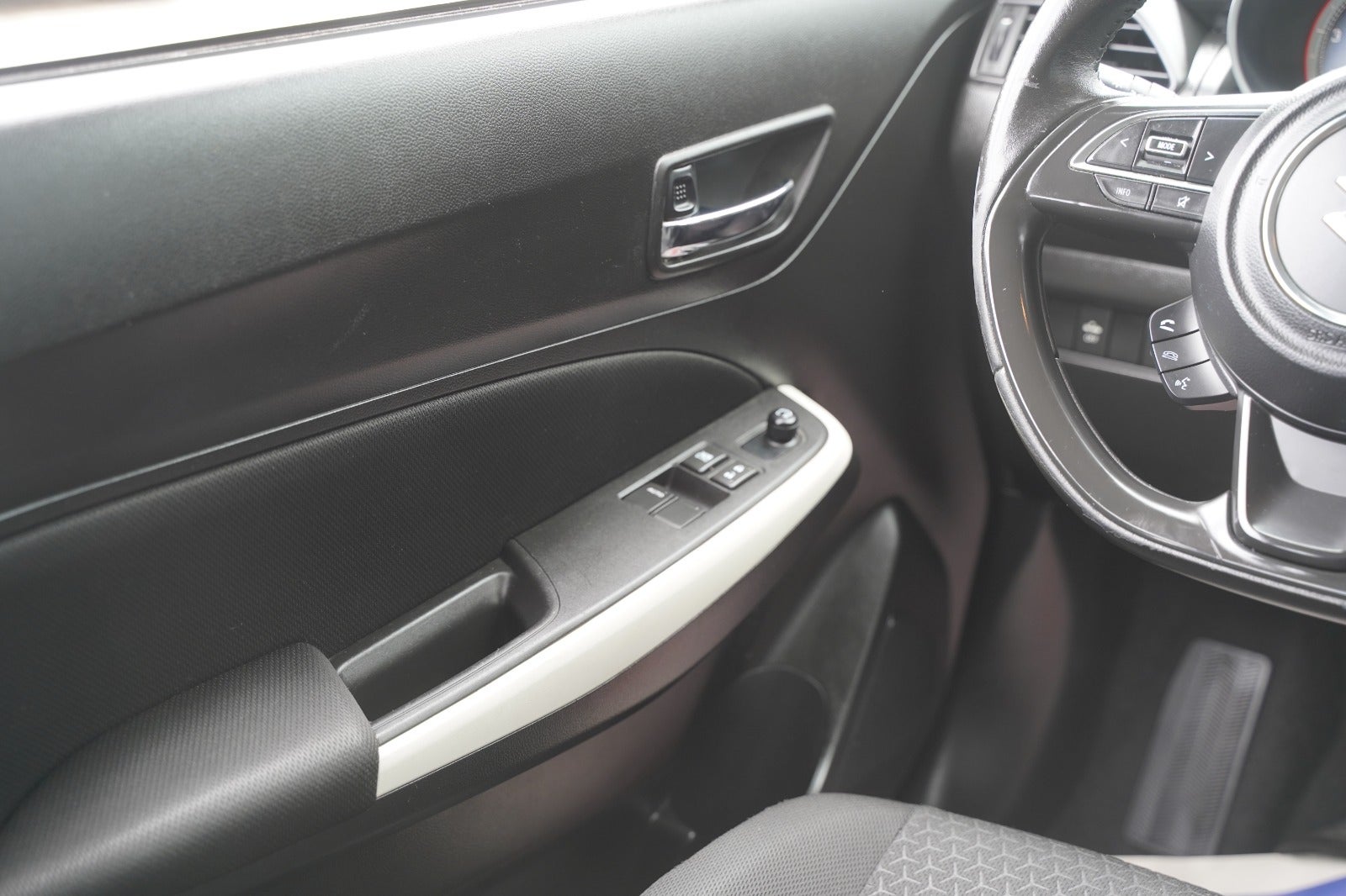 Billede af Suzuki Swift 1,2 Dualjet Action CVT