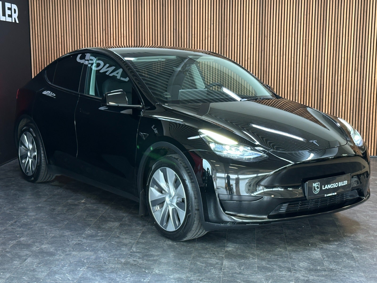 Billede af Tesla Model Y  RWD