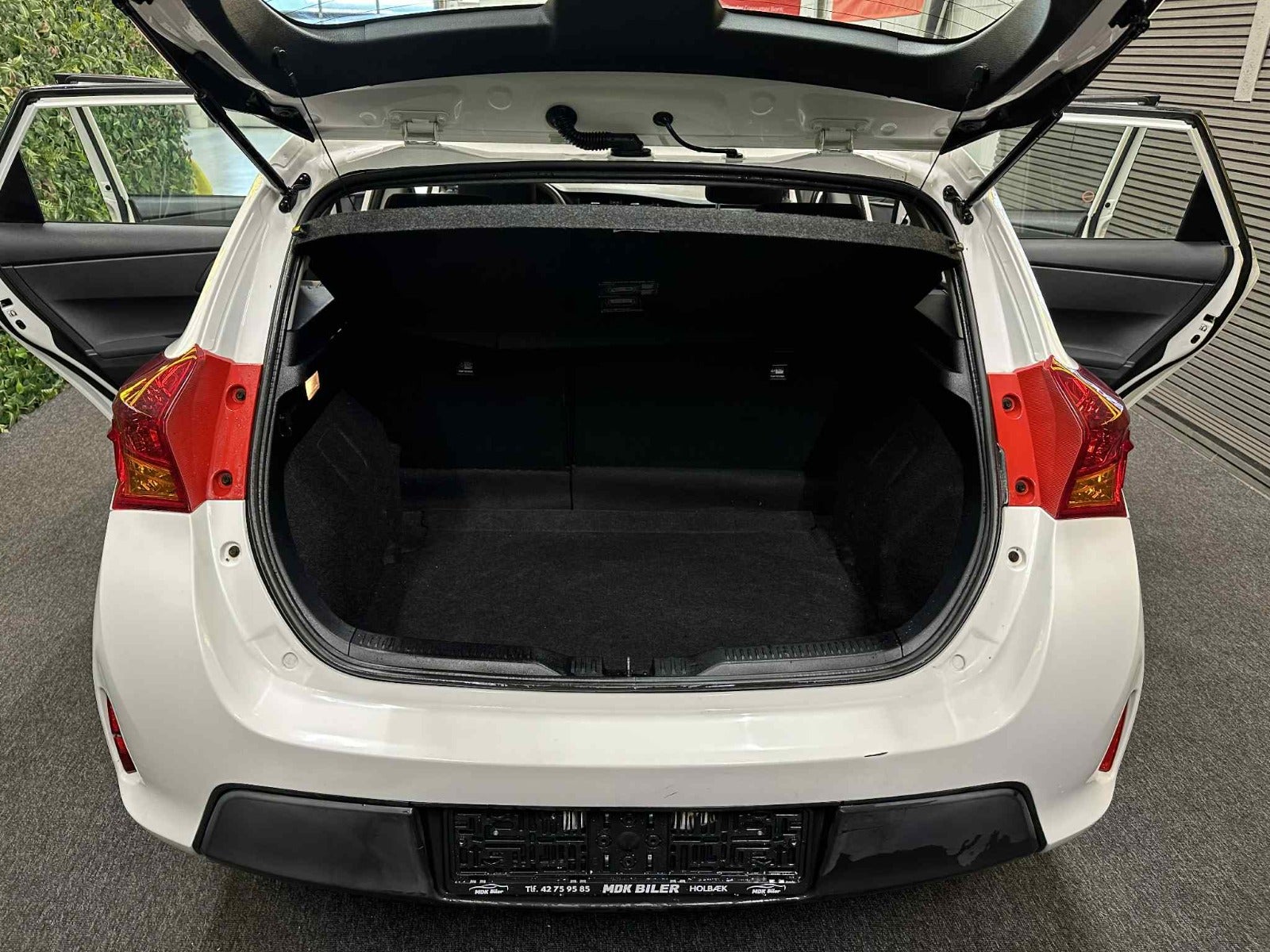 Billede af Toyota Auris 1,3 VVT-i T1