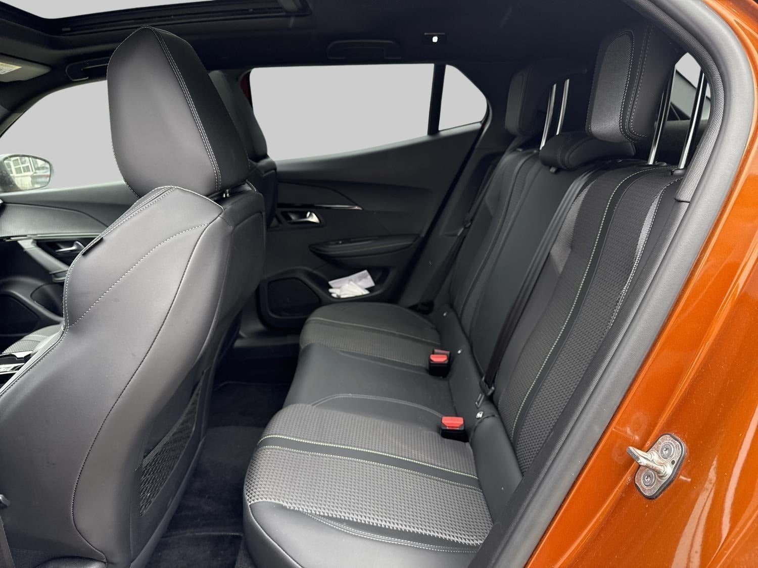 Billede af Peugeot e-2008 50 GT