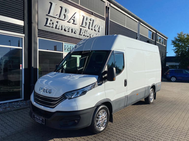 Iveco Daily 35C18 13,4m³ Van AG8