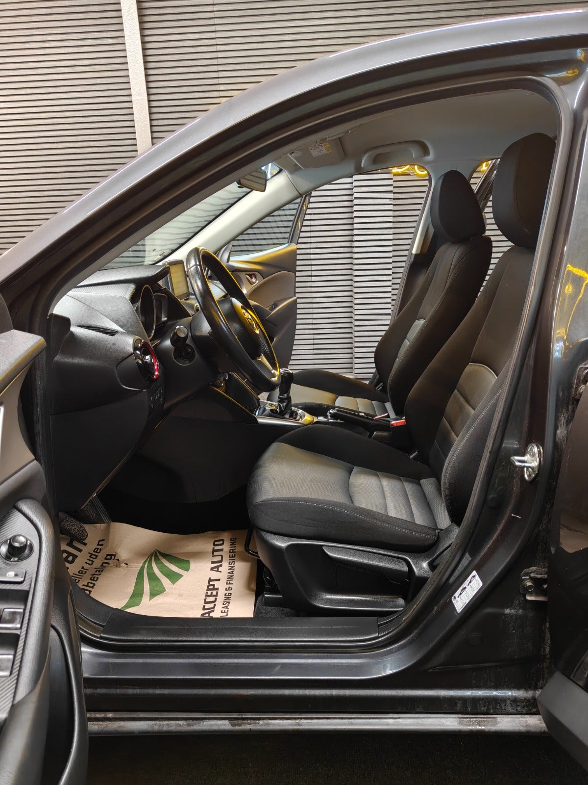 Billede af Mazda CX-3 2,0 SkyActiv-G 120 Core