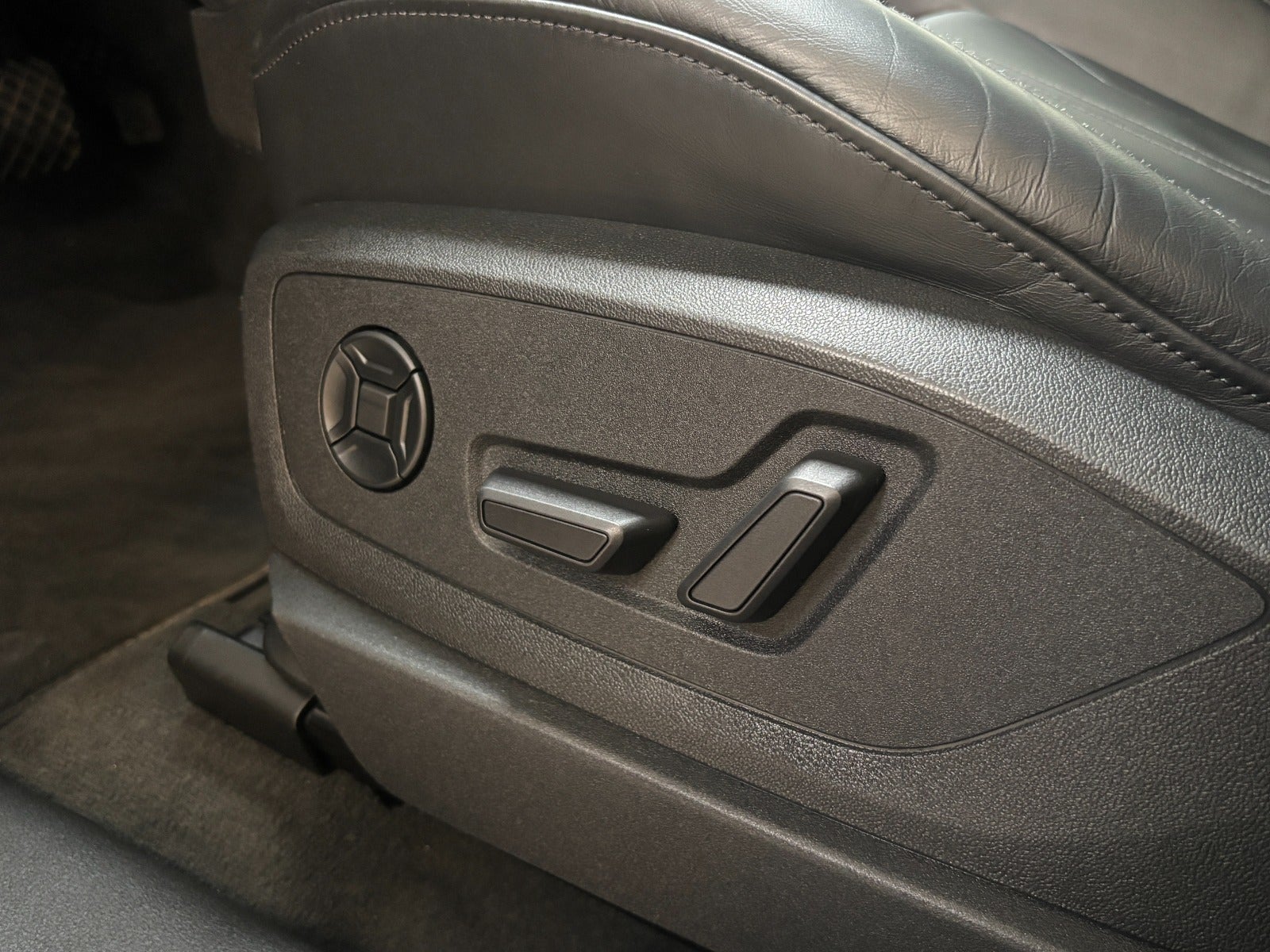 Audi e-tron Advanced quattro