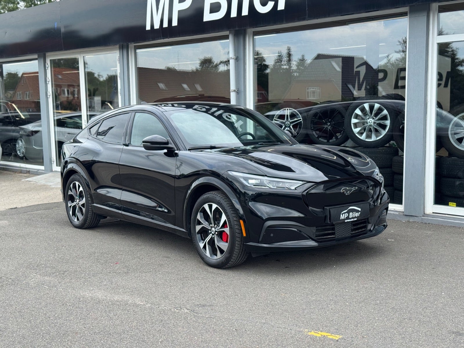 Billede af Ford Mustang Mach-E 73 Premium Standard Range AWD
