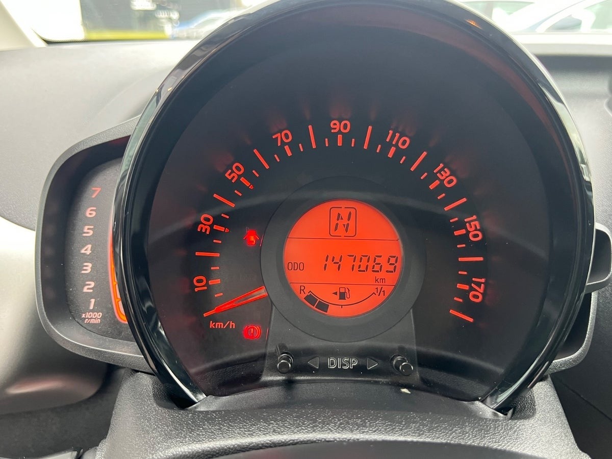 Billede af Toyota Aygo 1,0 VVT-i x-black II x-shift