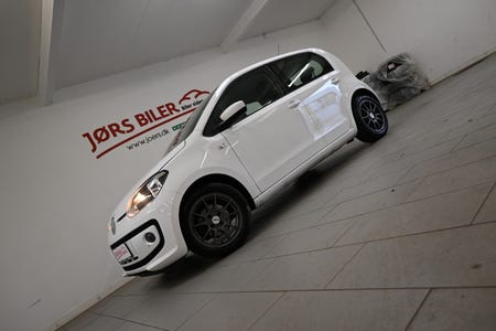 VW Up! 75 White Up!