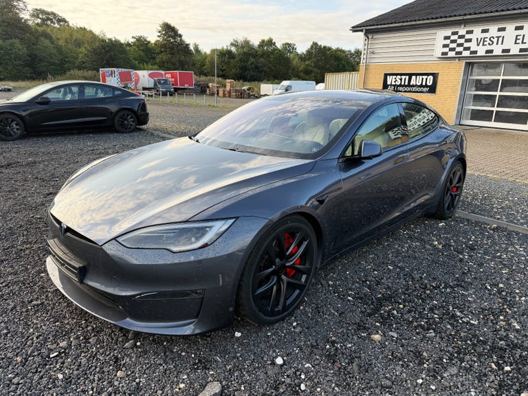 Tesla Model S Plaid Performance AWD
