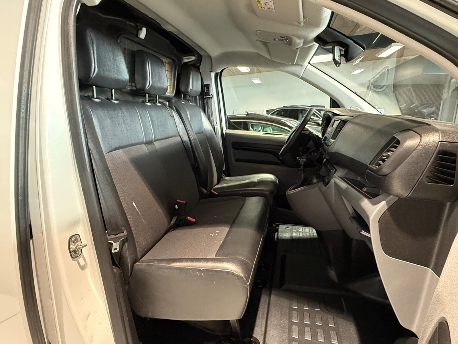Billede af Peugeot Expert 1,6 BlueHDi 115 L2 Plus Van