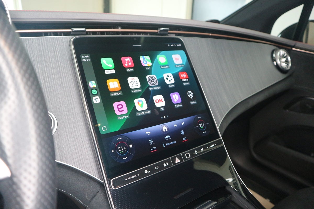 Mercedes EQE350 AMG Line