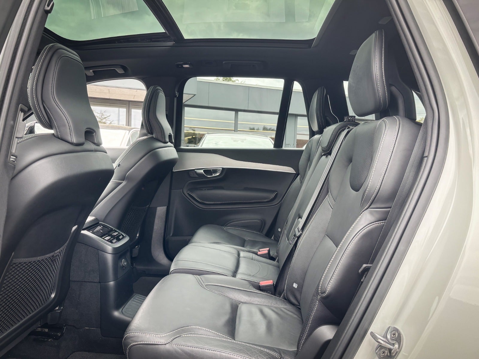 Billede af Volvo XC90 2,0 T8 ReCharge Ultimate Dark aut. AWD 7prs