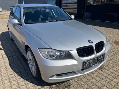 BMW 318i 2,0  4d