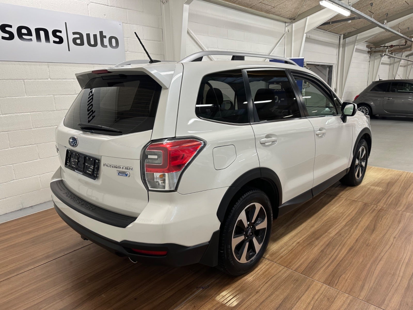 Subaru Forester 2016