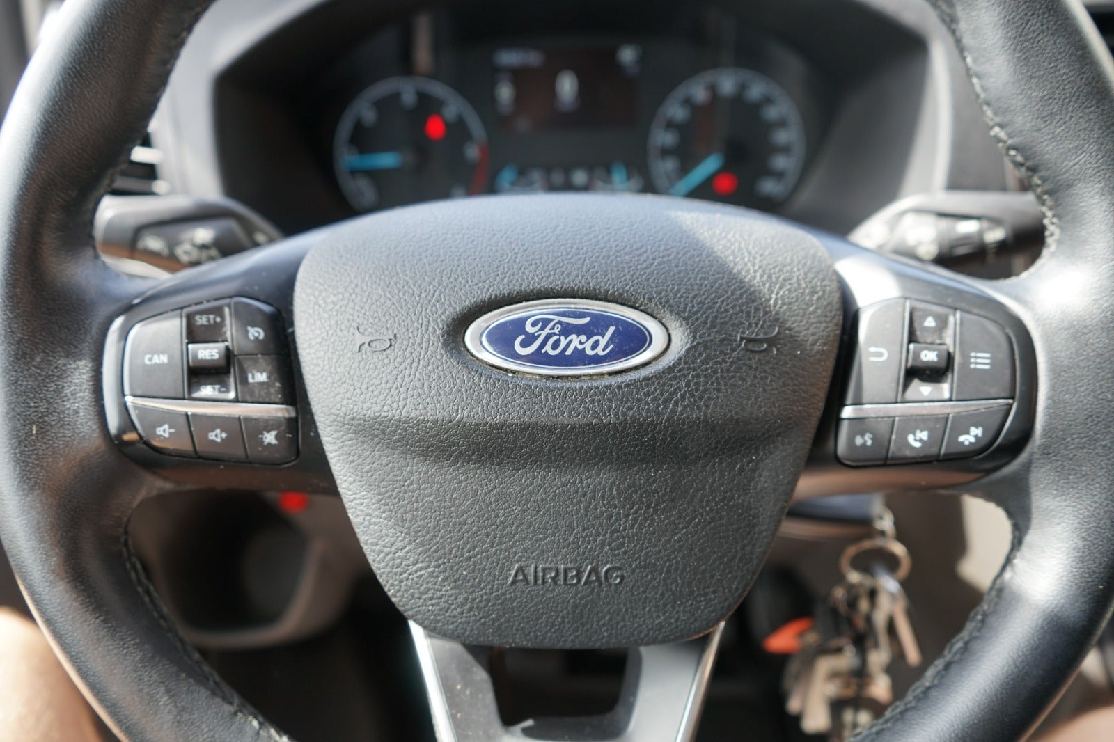 Billede af Ford Transit Custom 300L 2,0 TDCi 130 Trend