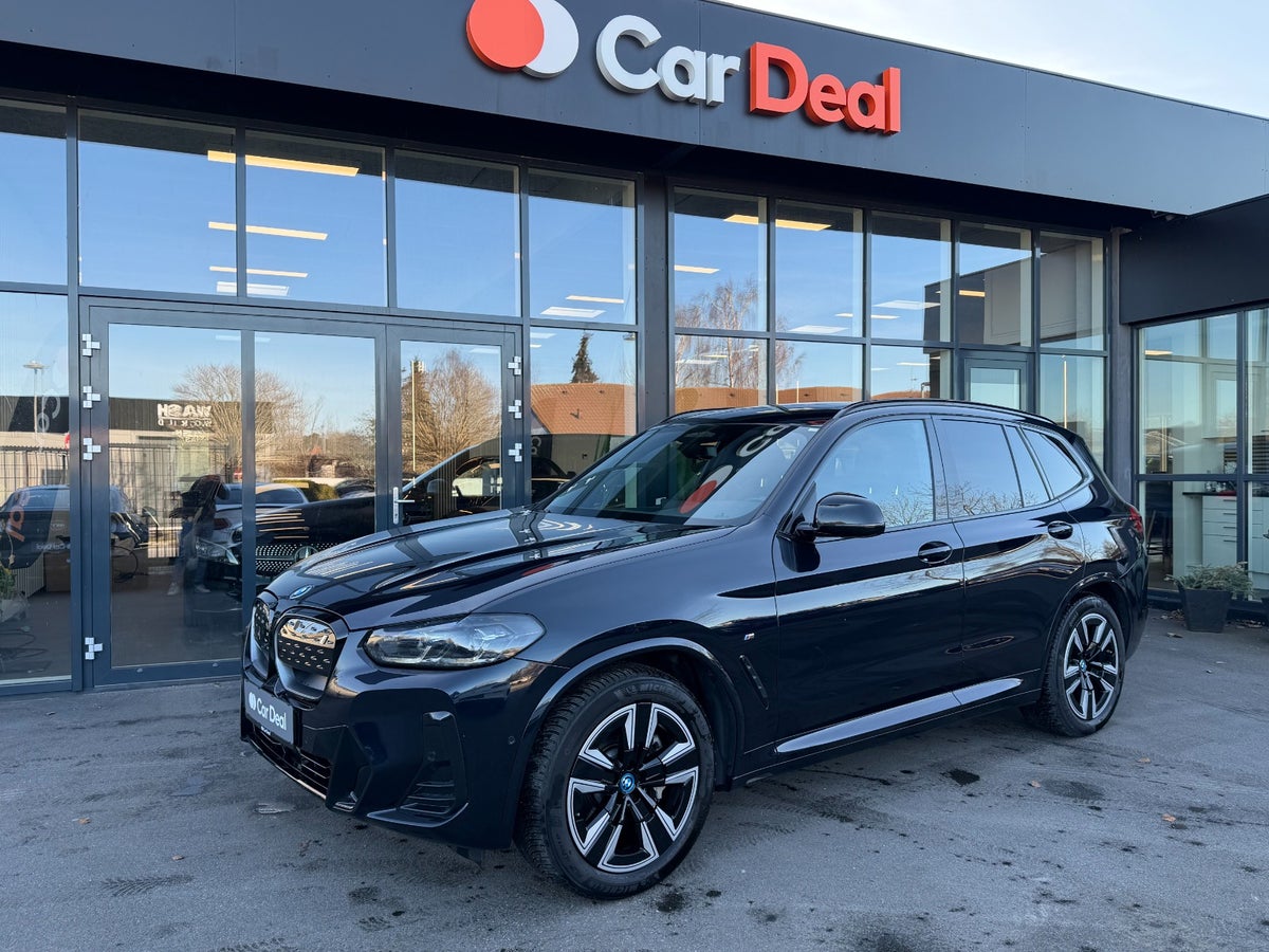 BMW iX3 billede