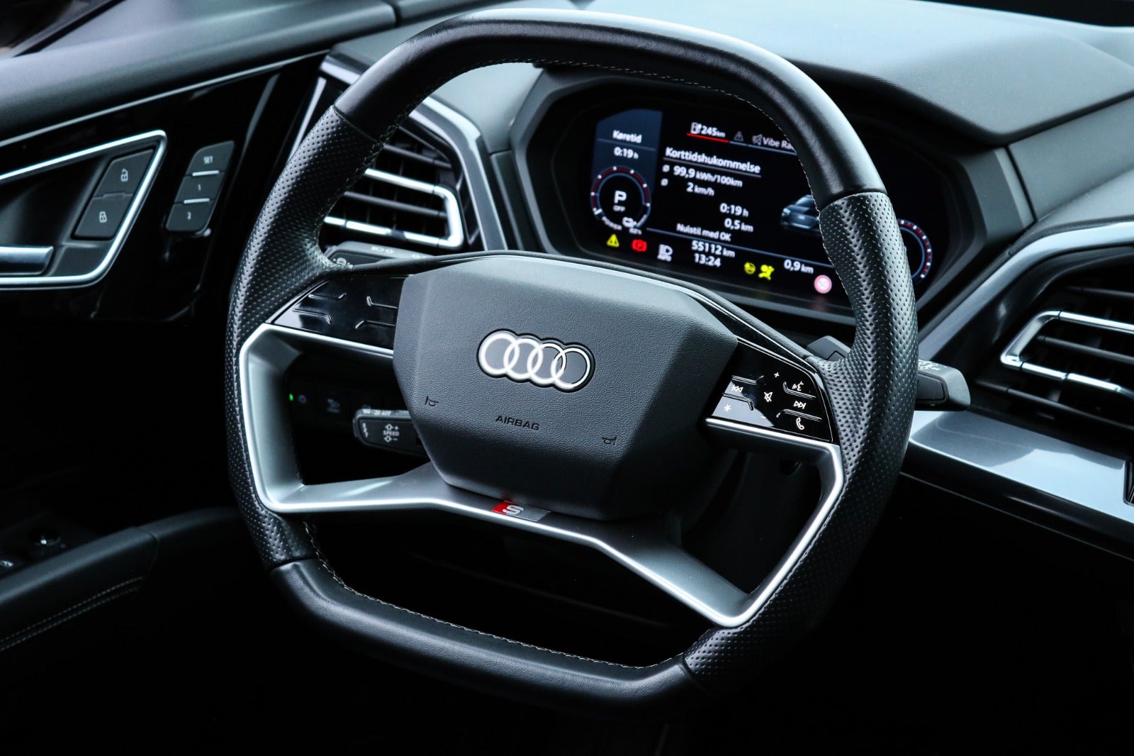 Billede af Audi Q4 e-tron 50 S-line quattro