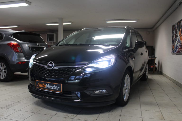 Opel Zafira Tourer T 140 Innovation 7prs