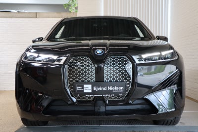 BMW iX xDrive40 Fully Charged Sport