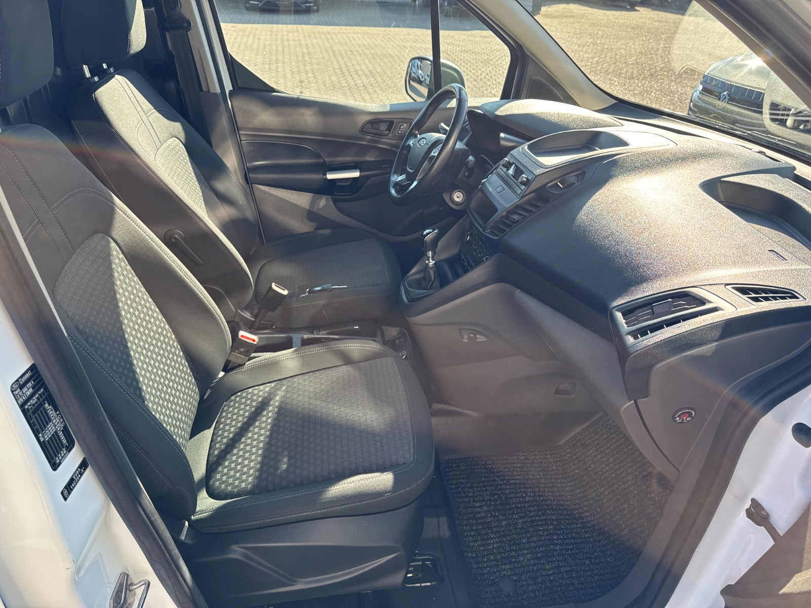 Ford Transit Connect SCTi 100 Trend kort