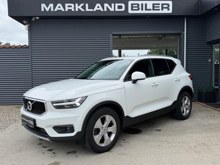 Volvo XC40 D4 190 Momentum aut. AWD