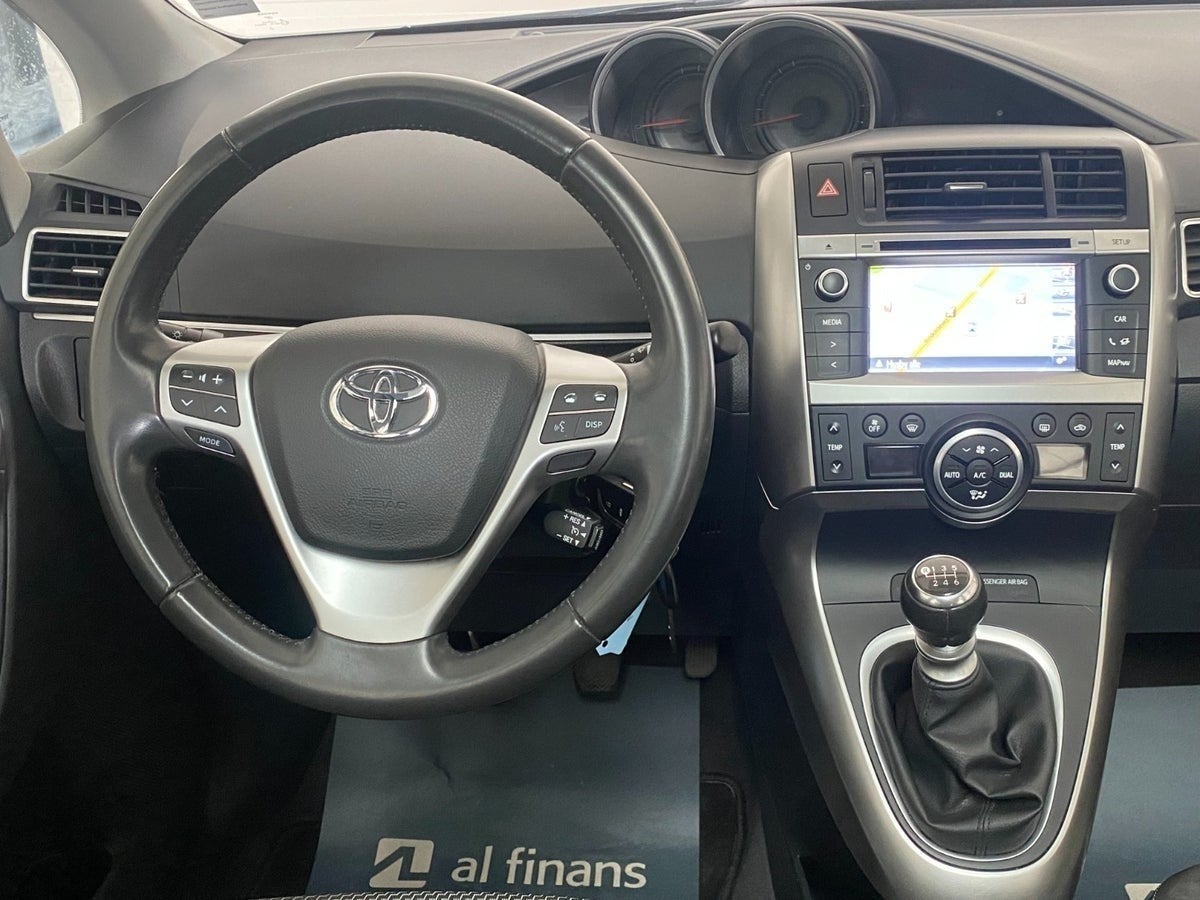 Toyota Verso 2014