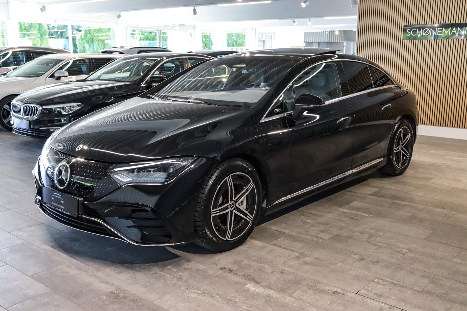 Billede af Mercedes EQE350  AMG Line 4Matic